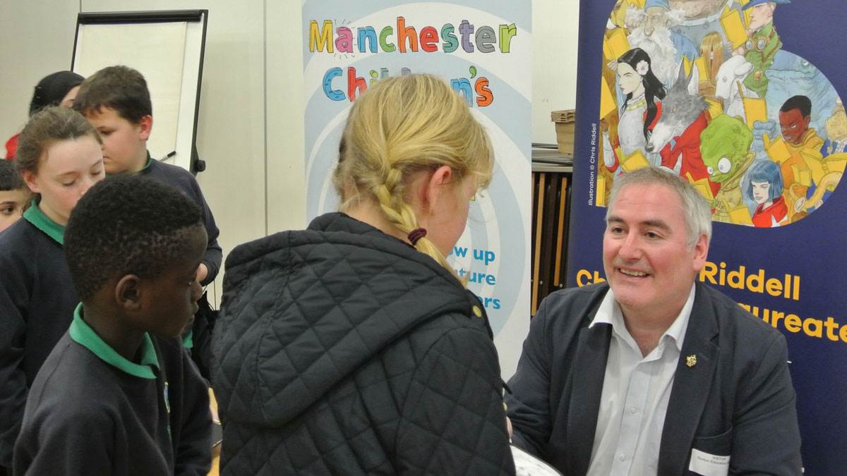 Chris Riddell visits a school and talks to students