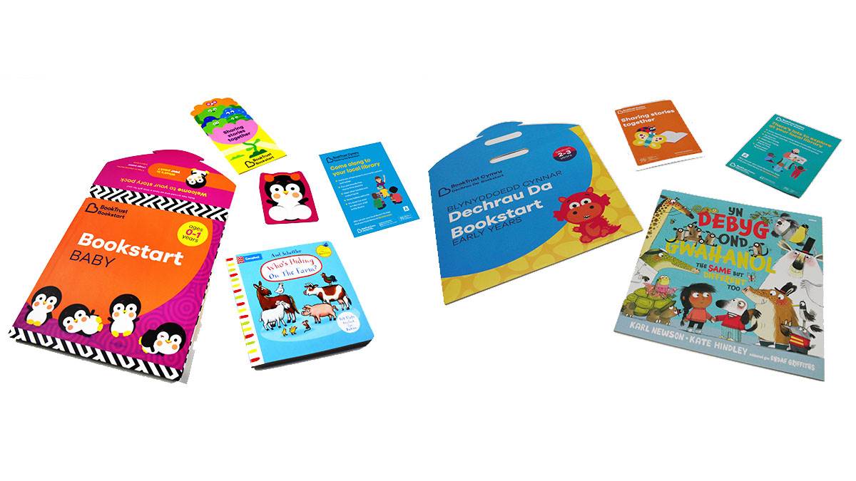 The Bookstart Baby pack and the Bookstart Early Years pack